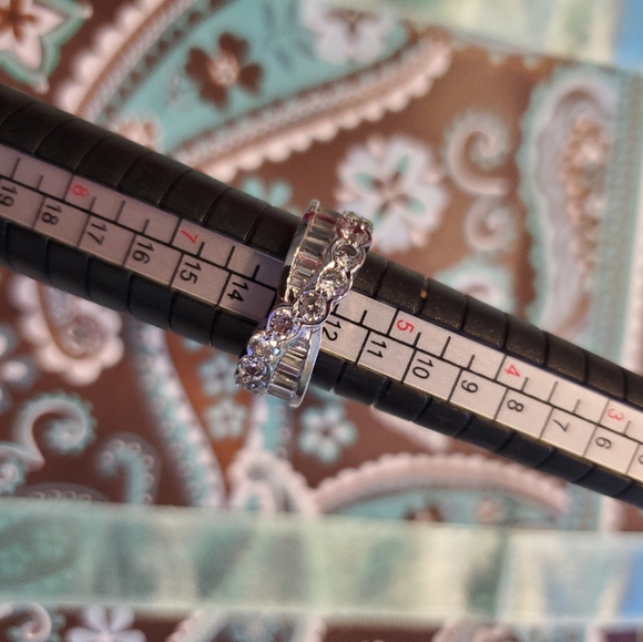 CZ ring - Picture 1 of 3